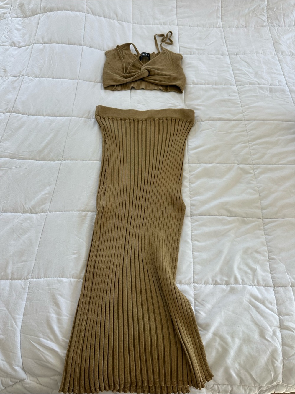 Ribbed Knit Maxi Skirt in Tan cider M